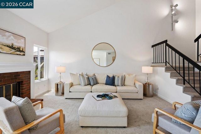 20057 Rawhide Way, Castro Valley, CA 94552