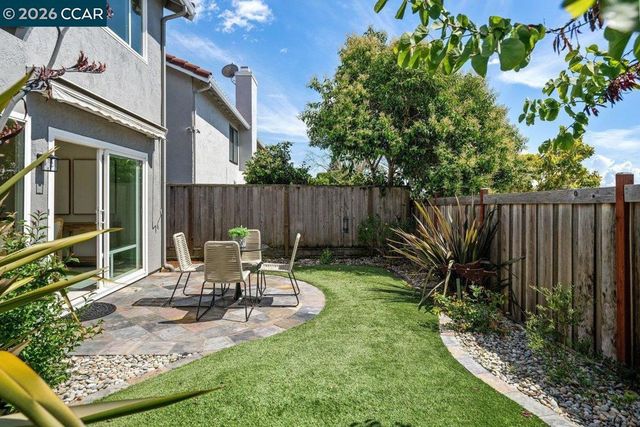 20057 Rawhide Way, Castro Valley, CA 94552