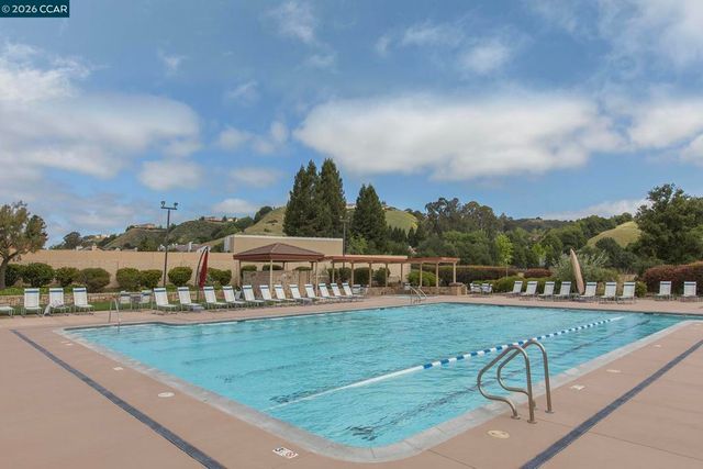 20057 Rawhide Way, Castro Valley, CA 94552