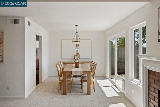 20057 Rawhide Way, Castro Valley, CA 94552
