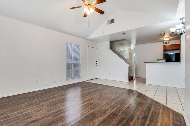 905 Fairbanks Circle, Duncanville, TX 75137