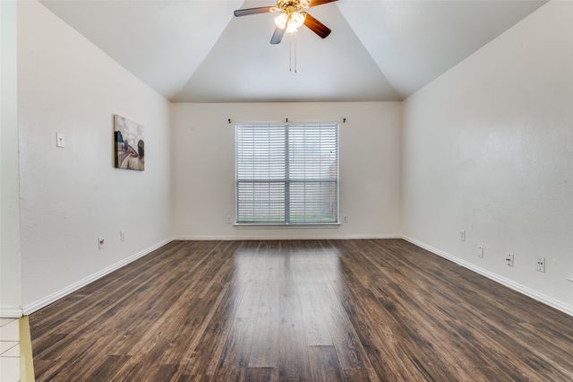 905 Fairbanks Circle, Duncanville, TX 75137