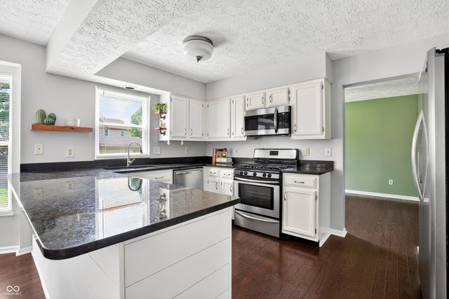 11133 Sunnybay Lane, Indianapolis, IN 46236