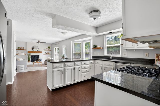 11133 Sunnybay Lane, Indianapolis, IN 46236