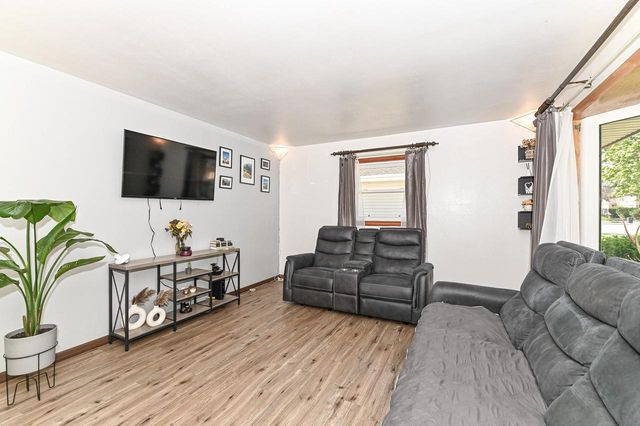 5416 Elaine AVENUE, Cudahy, WI 53110