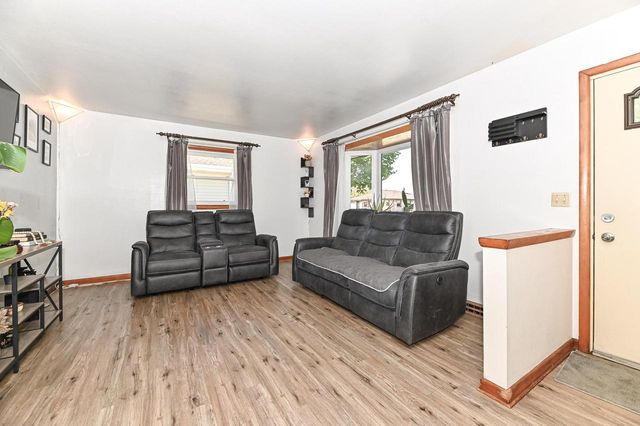 5416 Elaine AVENUE, Cudahy, WI 53110