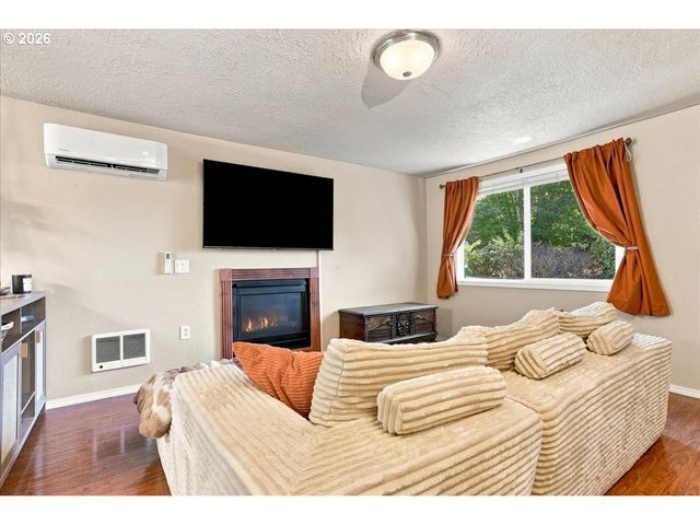 3300 KAUFFMAN Ave 18, Vancouver, WA 98660