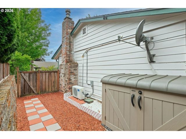 3300 KAUFFMAN Ave 18, Vancouver, WA 98660