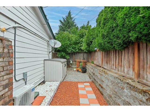 3300 KAUFFMAN Ave 18, Vancouver, WA 98660