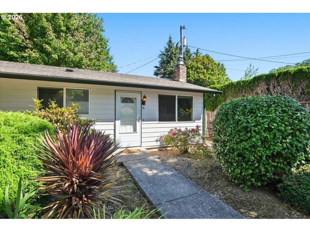 3300 KAUFFMAN Ave 18, Vancouver, WA 98660