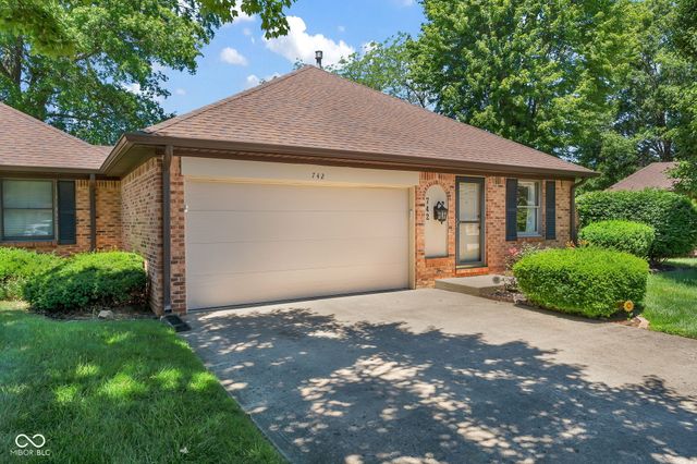 742 Eagle Parkway 21, Brownsburg, IN 46112