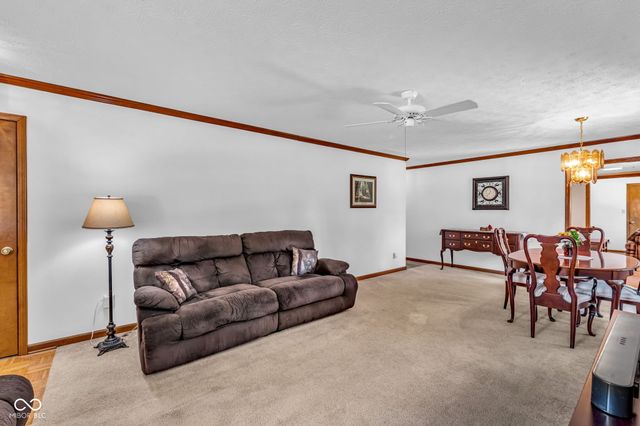 742 Eagle Parkway 21, Brownsburg, IN 46112
