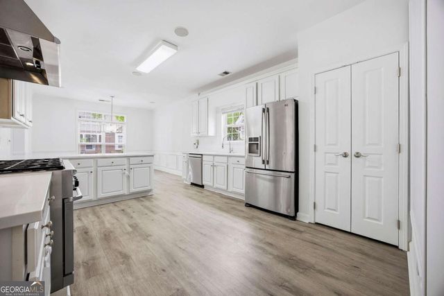 870 Scales Road, Suwanee, GA 30024