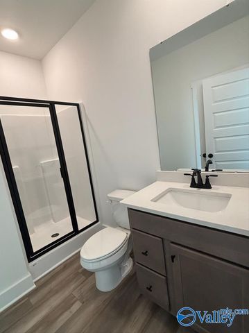 214 Lookout Point Road, Huntsville, AL 35811