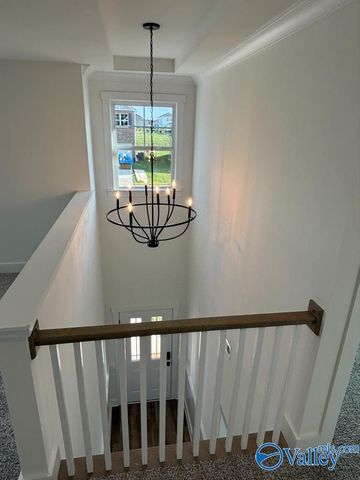 214 Lookout Point Road, Huntsville, AL 35811