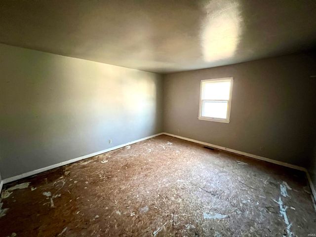 3121 S Weinbach Avenue, Evansville, IN 47714