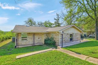 110 Mimosa Drive, Pottsboro, TX 75076
