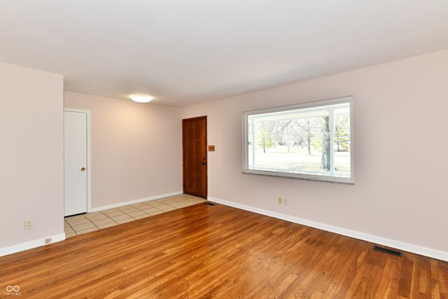 7953 Forest Park Drive, Indianapolis, IN 46217