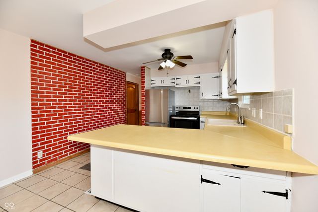 7953 Forest Park Drive, Indianapolis, IN 46217