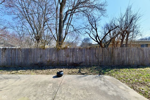 7953 Forest Park Drive, Indianapolis, IN 46217
