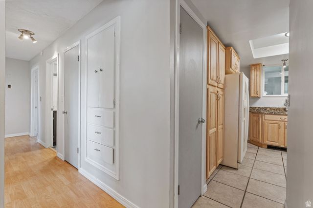 4928 S 1645 E, Holladay, UT 84117