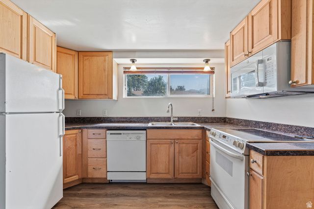 4928 S 1645 E, Holladay, UT 84117