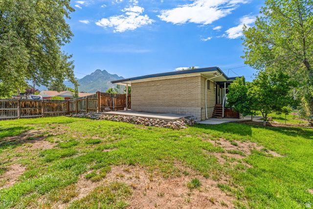 4928 S 1645 E, Holladay, UT 84117