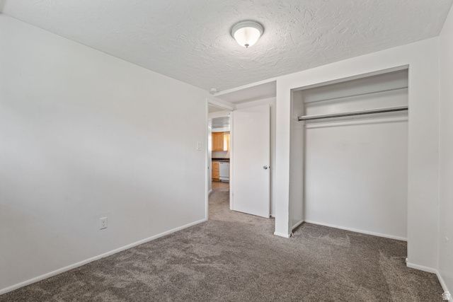 4928 S 1645 E, Holladay, UT 84117