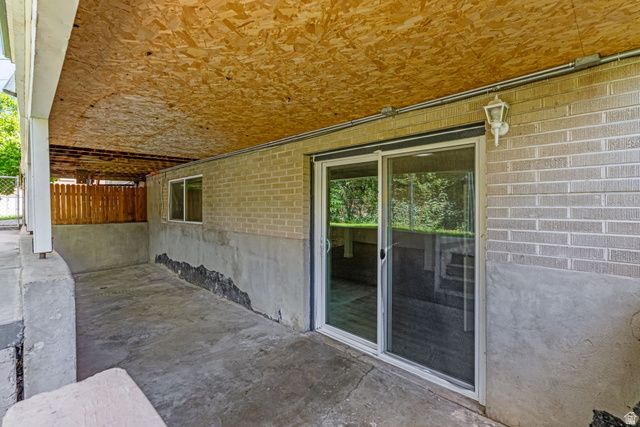 4928 S 1645 E, Holladay, UT 84117
