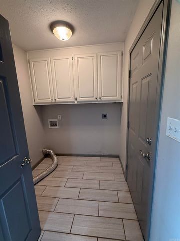 2001 Audley Bolton Drive, Searcy, AR 72143