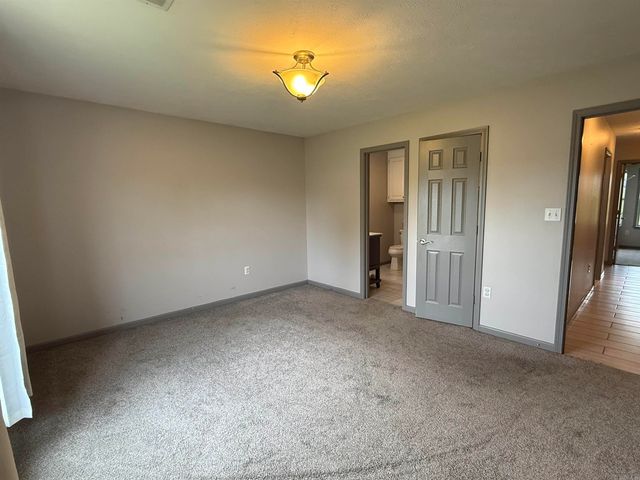2001 Audley Bolton Drive, Searcy, AR 72143