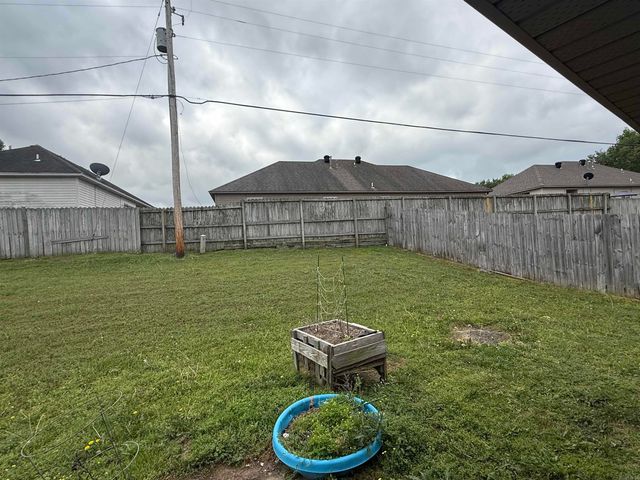 2001 Audley Bolton Drive, Searcy, AR 72143
