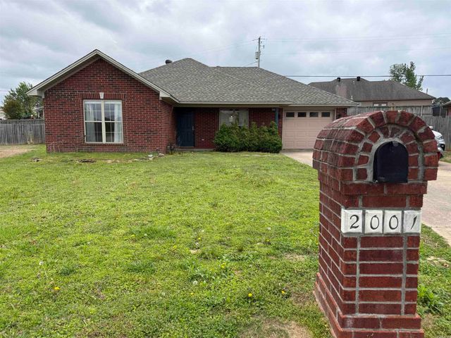 2001 Audley Bolton Drive, Searcy, AR 72143