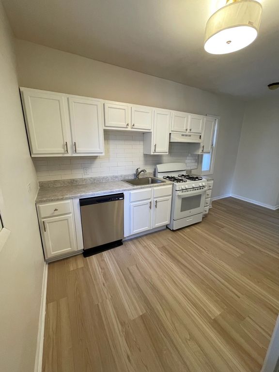 1906 Asbury Avenue, Evanston, IL 60201 — photo 2