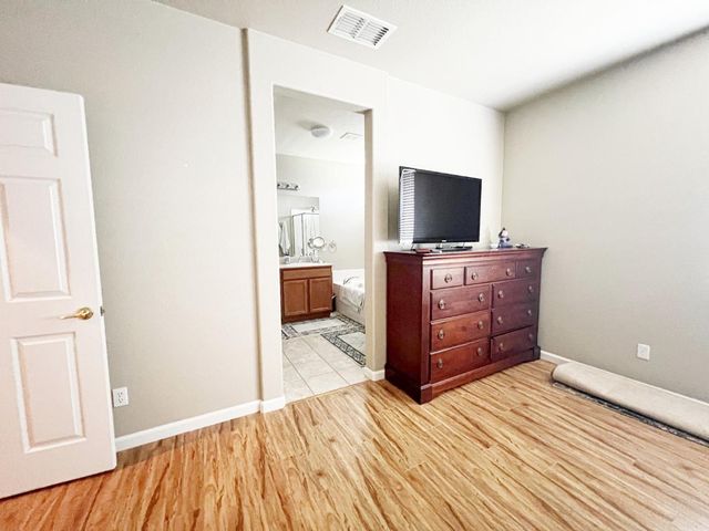 668 Spirou St, Stockton, CA 95204