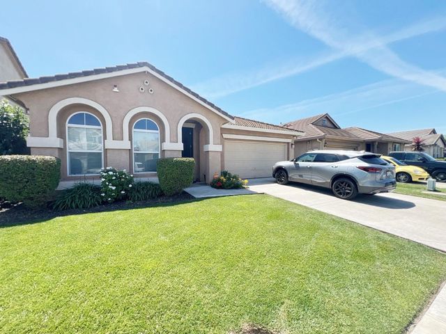 668 Spirou St, Stockton, CA 95204