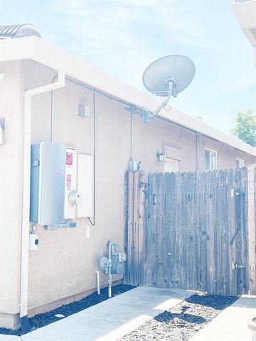 668 Spirou St, Stockton, CA 95204
