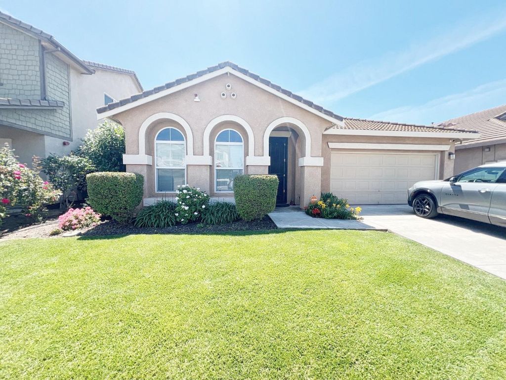 668 Spirou St, Stockton, CA 95204