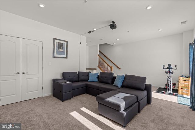 1605 ASTER LN, Hanover, MD 21076