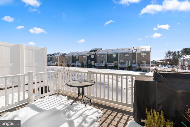 1605 ASTER LN, Hanover, MD 21076