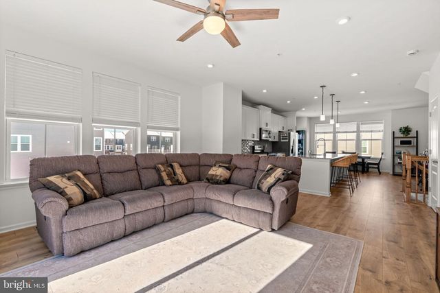 1605 ASTER LN, Hanover, MD 21076