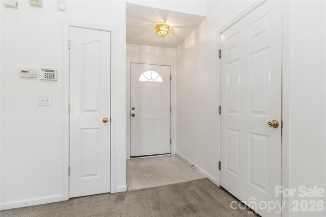 740 Aberdeen Glen Place, Charlotte, NC 28214
