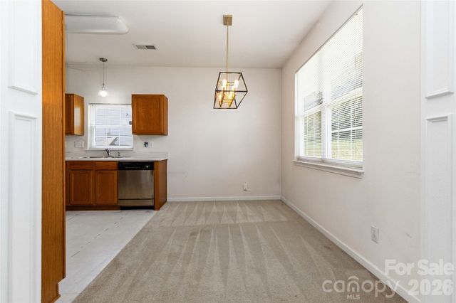 740 Aberdeen Glen Place, Charlotte, NC 28214