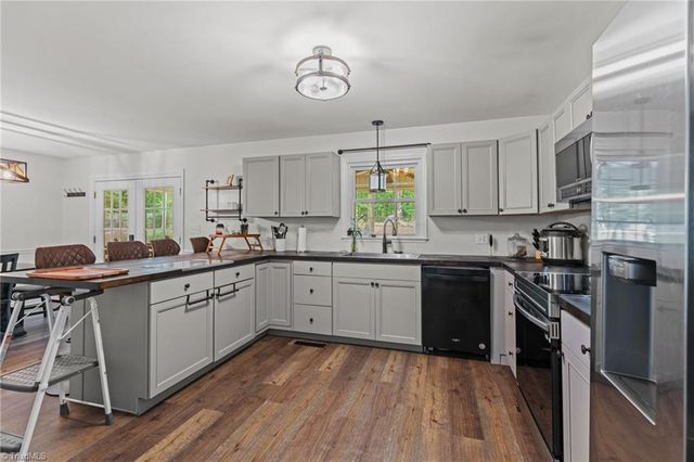 212 Jack Booe Road, Mocksville, NC 27028