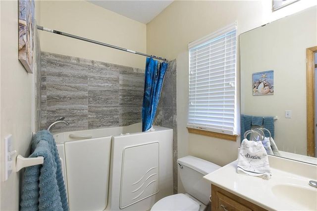 8344 Waverly Avenue, Kansas City, KS 66109