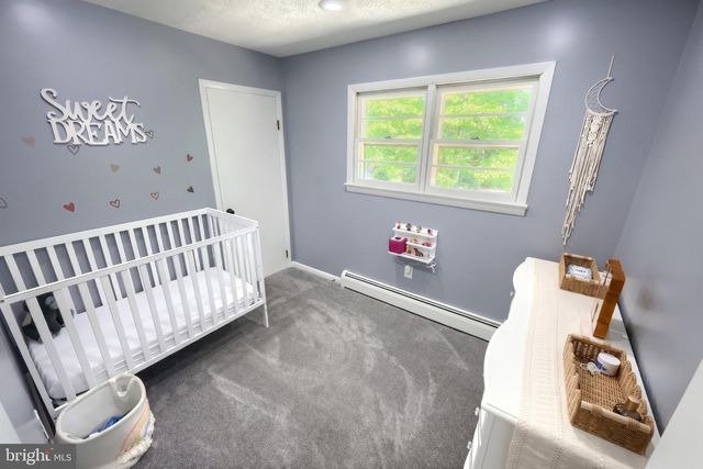 6106 E HILL TOP DR E, Spring Grove, PA 17362