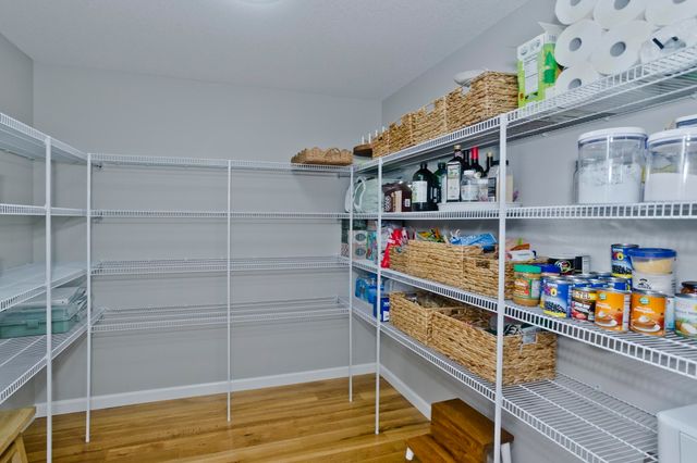 14 Wellfleet, Wilbraham, MA 01095
