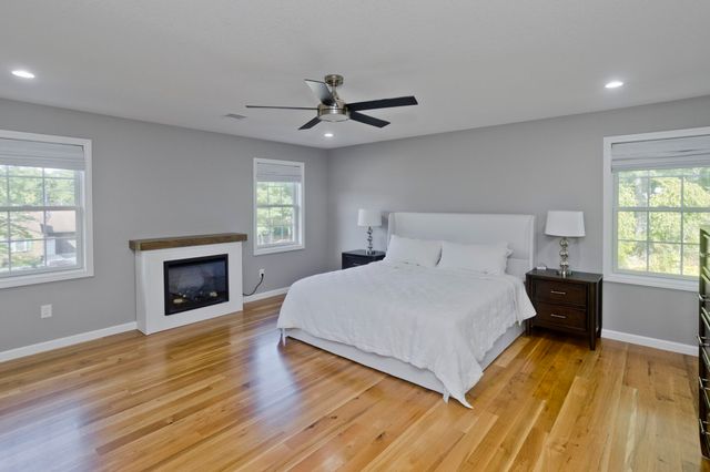 14 Wellfleet, Wilbraham, MA 01095