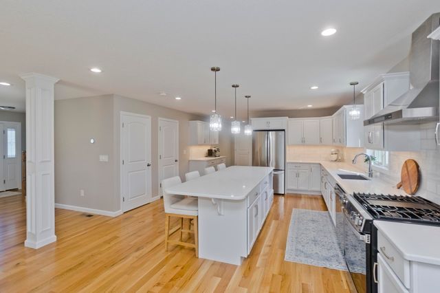 14 Wellfleet, Wilbraham, MA 01095