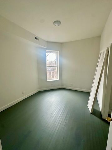 4035-37 W Harrison Street, Chicago, IL 60624